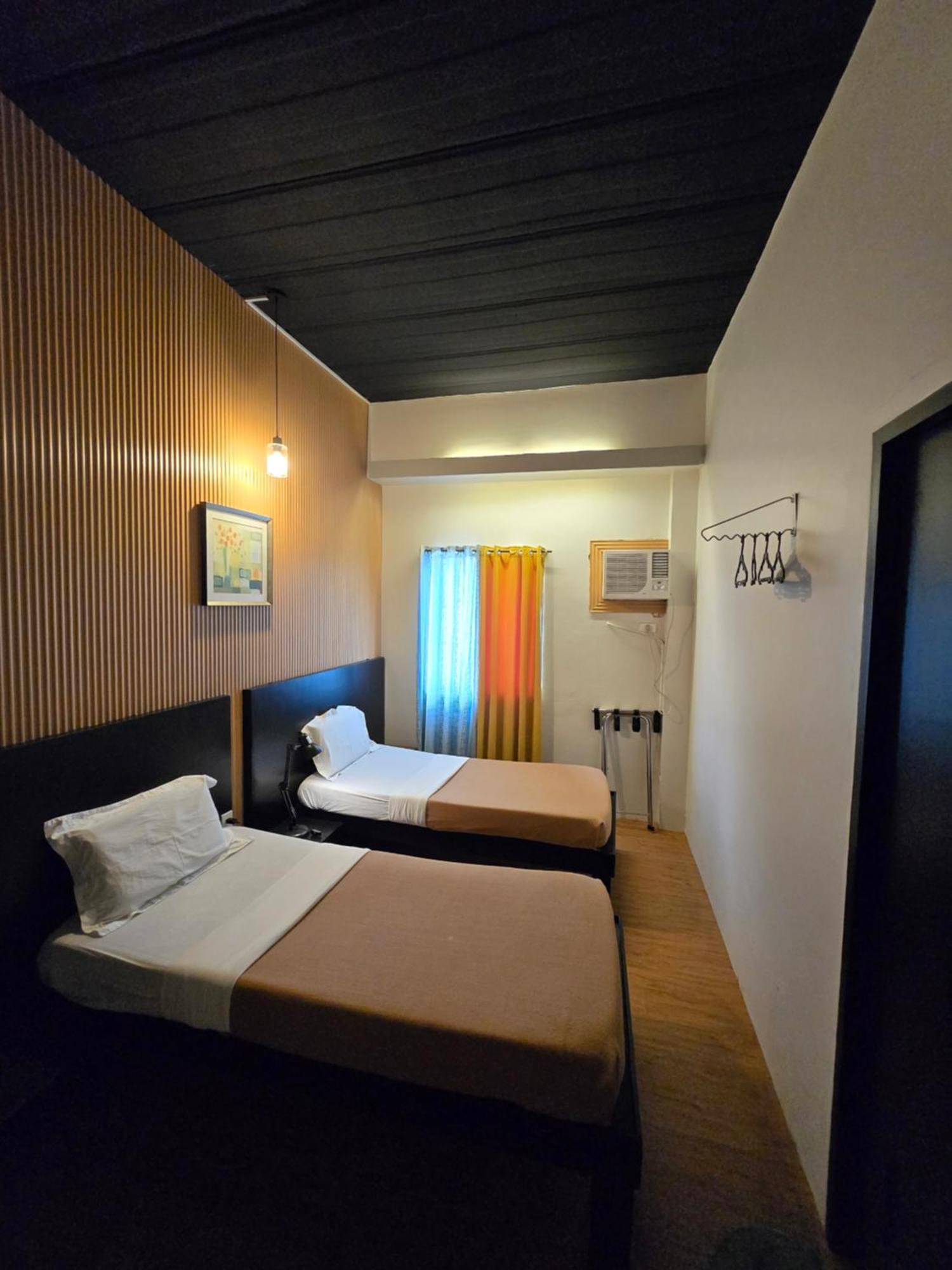 First Pacific Inn Davao City Eksteriør billede