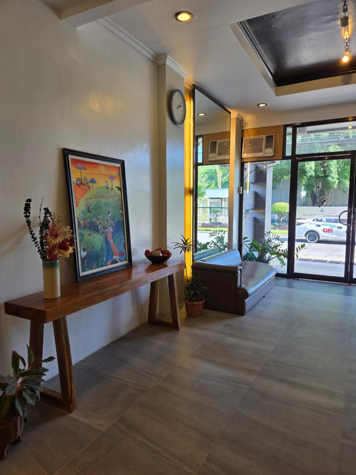 First Pacific Inn Davao City Eksteriør billede