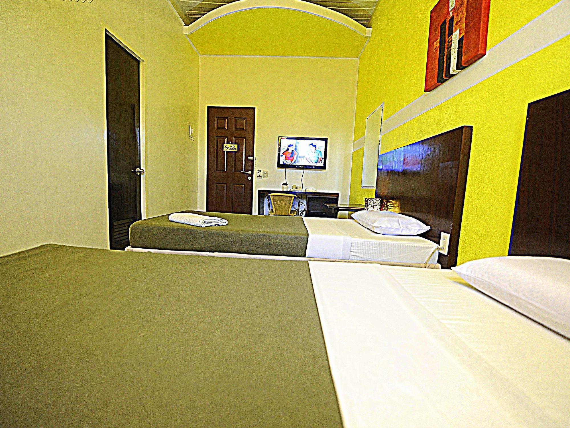 First Pacific Inn Davao City Eksteriør billede