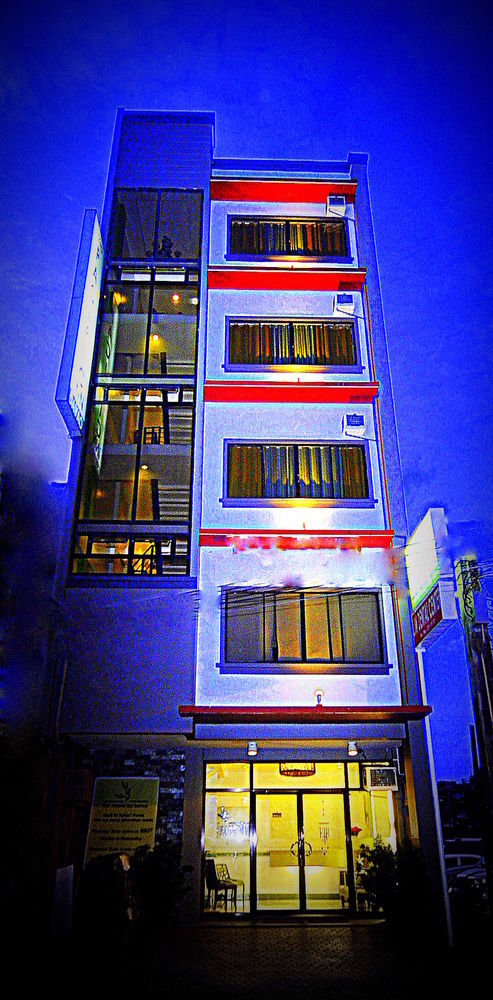 First Pacific Inn Davao City Eksteriør billede