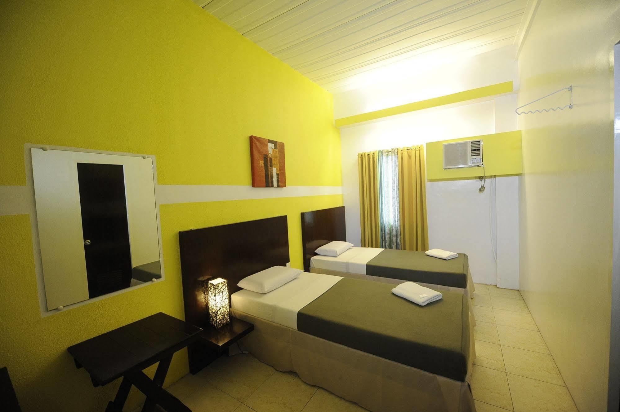 First Pacific Inn Davao City Eksteriør billede
