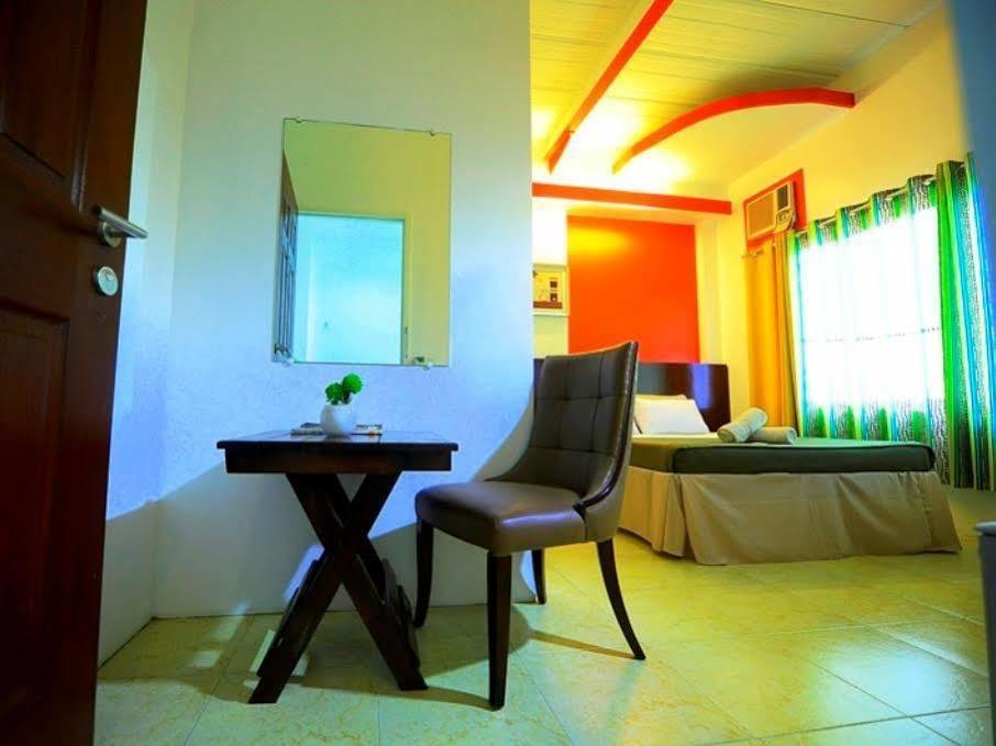 First Pacific Inn Davao City Eksteriør billede