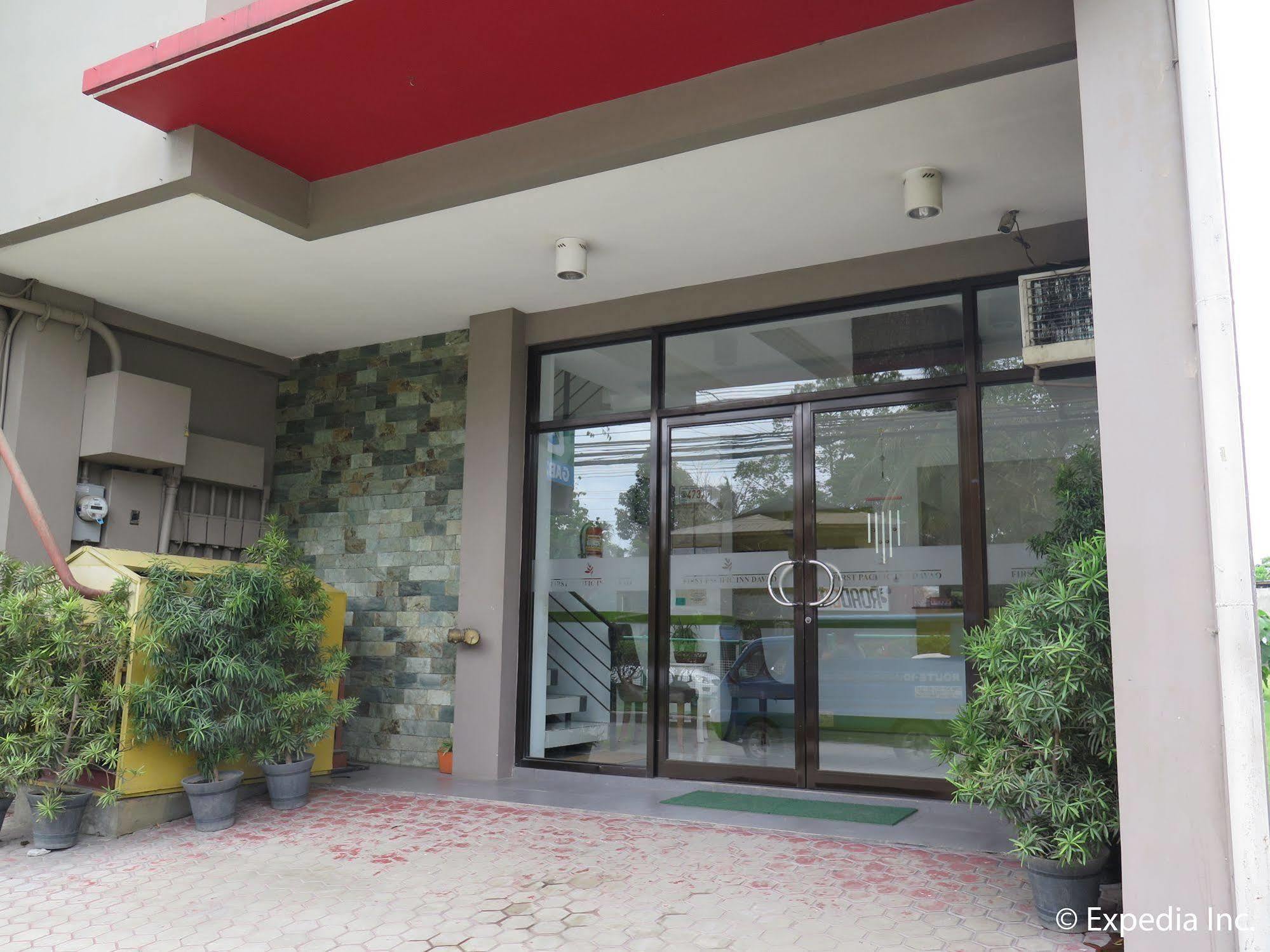 First Pacific Inn Davao City Eksteriør billede